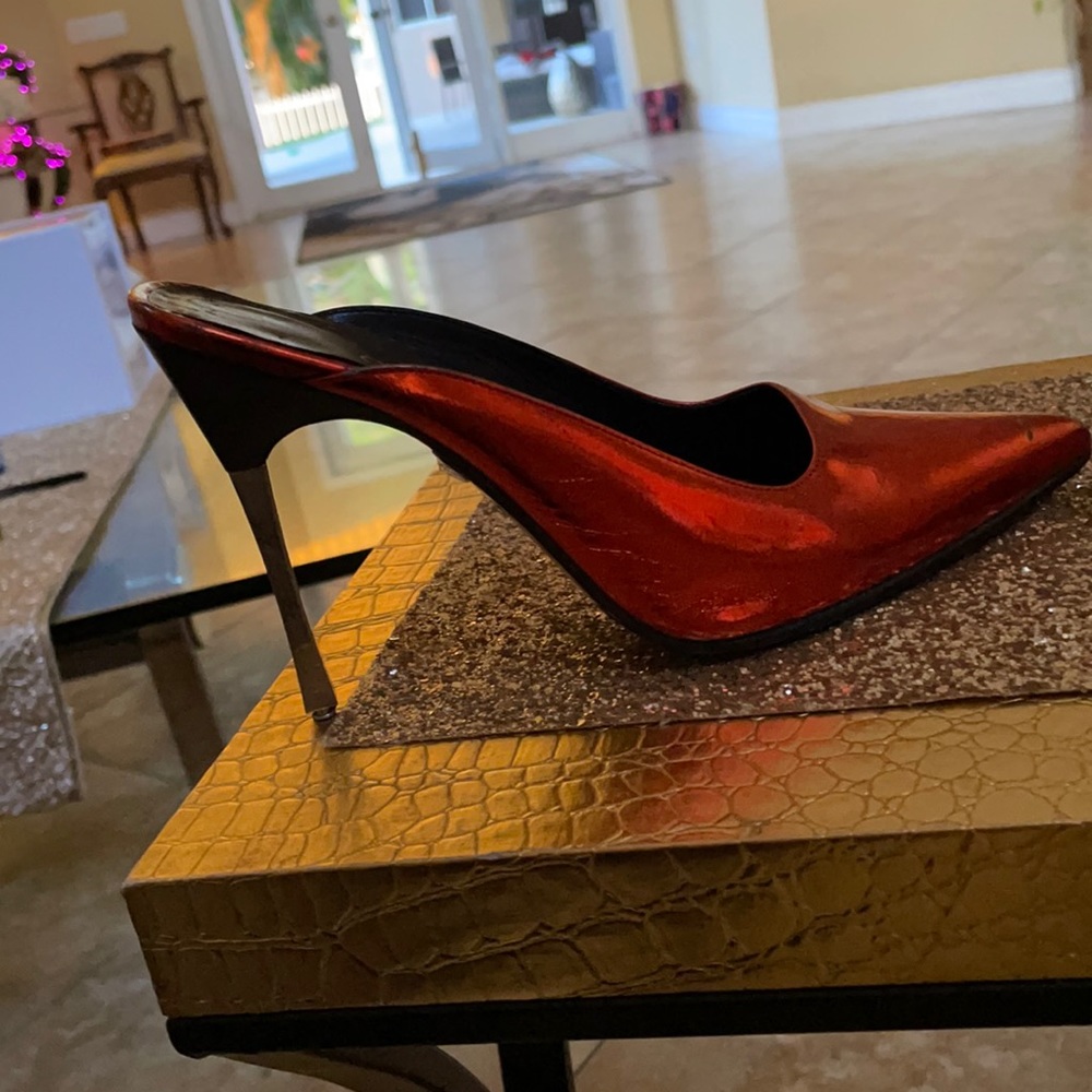 Metallic Orange stilettos Gucci 7 1/2